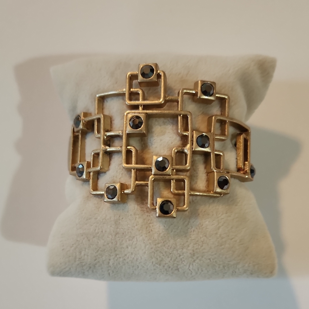 Hopscotch-Geometric Gold and Café Au Lait Cut Crystal Bracelet
